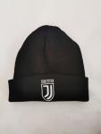 Juventus hímzett címeres kötött sapka