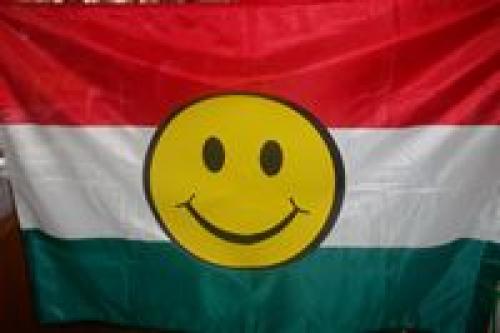   Smile magyar zászló