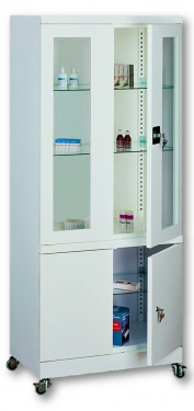 Sml 104 görgős, üvegajtós orvosi szekrény/műszerszekrény (80 cm, 2x2 ajtós, 2+1 üvegpolc)