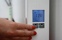 LHZ-DYAMANT_DIGI Digitális termosztát felár kerámia betétes radiátorhoz